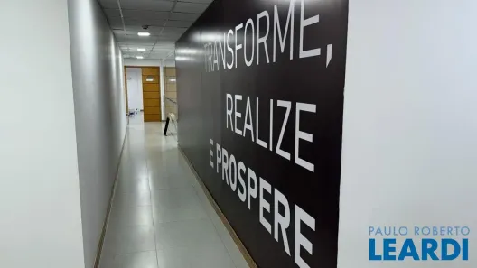 Ponto Comercial para alugar, 925m² no República, São Paulo