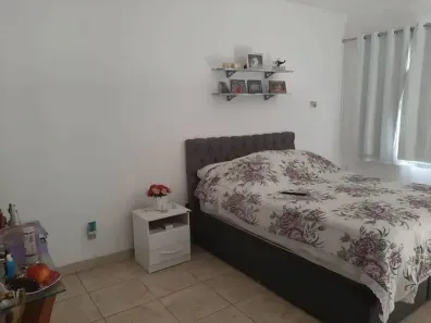 Casa de Condomínio com 3 Quartos para alugar, 172m² no Vargem Pequena, Rio de Janeiro