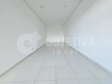 Ponto Comercial para alugar, 38m² no Morada da Colina, Uberlândia