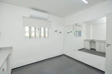 Ponto Comercial para alugar, 18m² no Canindé, São Paulo