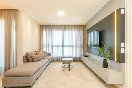 Apartamento com 3 Quartos para alugar, 120m² no Centro, Balneário Camboriú