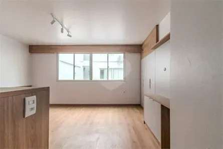 Apartamento com 1 Quarto para venda ou aluguel, 37m² no Centro Histórico, Porto Alegre