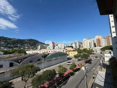 Apartamento com 2 Quartos à venda, 81m² no Centro, Florianópolis