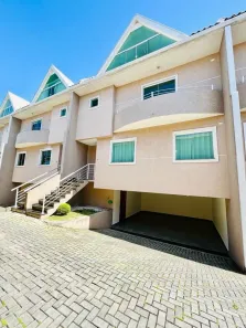 Casa de Condomínio com 3 Quartos à venda, 188m² no Capão Raso, Curitiba