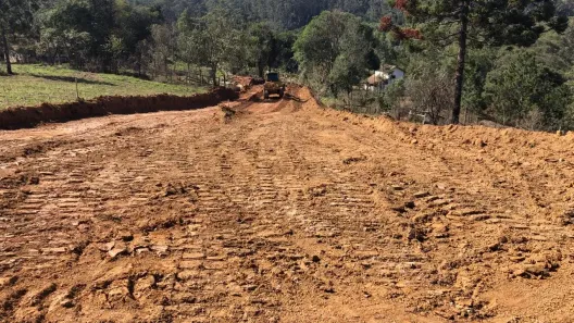 Lote/Terreno à venda, 1000m² no Centro, Mairinque