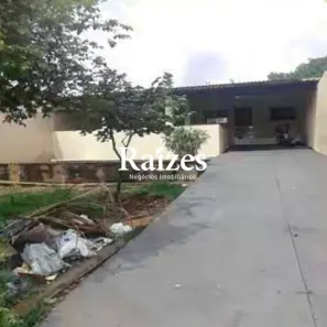 Casa com 2 Quartos à venda, 110m² no Jaraguá, Uberlândia