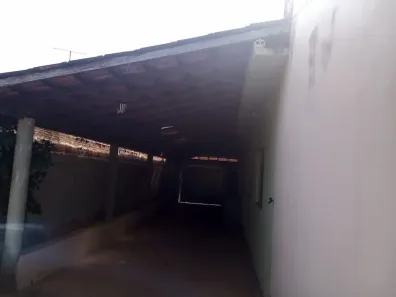 Casa com 3 Quartos à venda, 450m² no Maracanã, Montes Claros