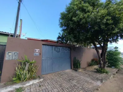 Casa com 3 Quartos para alugar, 108m² no Plano Diretor Sul, Palmas
