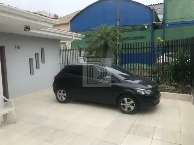 Casa com 3 Quartos à venda, 180m² no Jardim Ivana, São Paulo