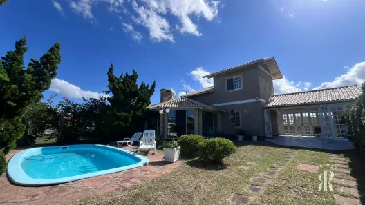 Casa com 3 Quartos à venda, 150m² no , Imbé