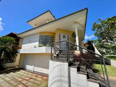 Casa de Condomínio com 3 Quartos à venda, 374m² no Coqueiros, Florianópolis