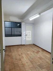Sala Comercial para alugar, 259m² no Aterrado, Volta Redonda