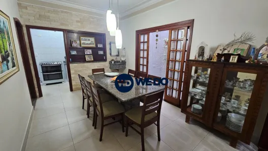 Casa com 3 Quartos à venda, 250m² no Parque Novo Mundo, Americana