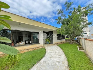 Casa com 3 Quartos à venda, 251m² no Velha, Blumenau