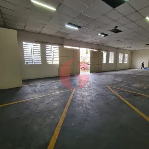 Galpão/Depósito/Armazém para alugar, 2300m² no Jardim Bela Vista, São José dos Campos