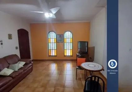 Casa com 3 Quartos à venda, 200m² no Vila Bertioga, São Paulo