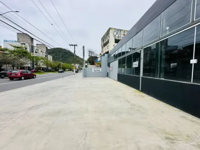 Ponto Comercial à venda, 815m² no Enseada, Guarujá