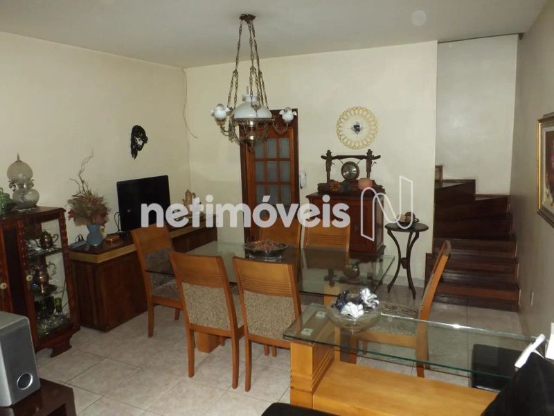 Casa com 4 quartos — Santa Amélia, Belo Horizonte