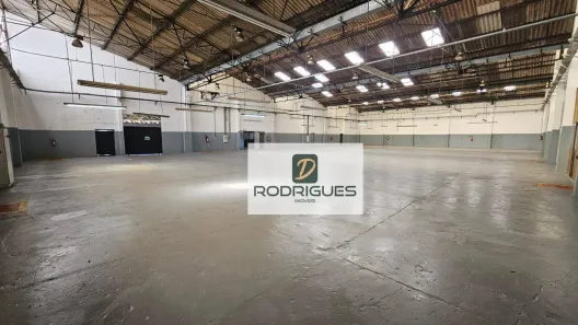 Galpão/Depósito/Armazém para alugar, 2270m² no Casa Grande, Diadema