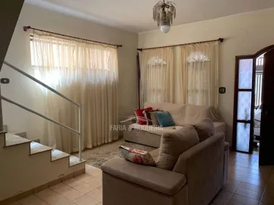 Casa com 4 Quartos à venda, 139m² no Zona Central, Rio Claro