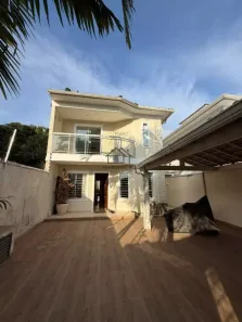 Casa com 3 Quartos à venda, 225m² no Serra Grande, Niterói