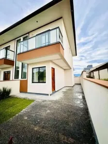 Sobrado com 2 Quartos à venda, 83m² no Bela Vista, Palhoça