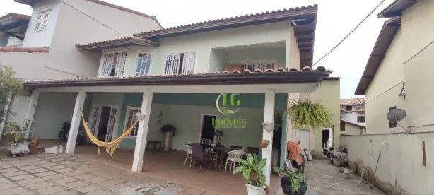 Casa com 4 Quartos à venda, 220m² no Camboinhas, Niterói