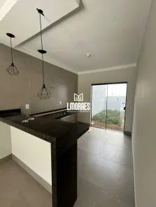 Casa com 3 Quartos à venda, 75m² no Laranjeiras, Uberlândia