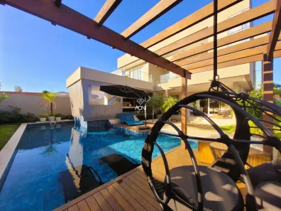 Casa com 4 Quartos à venda, 411m² no Interlagos, Vila Velha