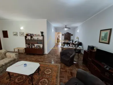 Casa com 4 Quartos à venda, 217m² no Interlagos, São Paulo