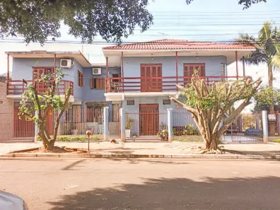 Sobrado com 4 Quartos à venda, 230m² no Estância Velha, Canoas