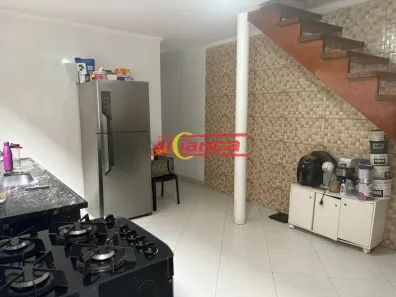 Casa com 3 Quartos à venda, 120m² no Parque Renato Maia, Guarulhos