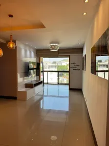 Apartamento com 3 Quartos para alugar, 110m² no Palmeiras, Nova Iguaçu