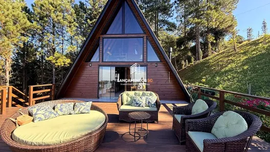 Casa de Condomínio com 2 Quartos à venda, 250m² no Invernadinha, 