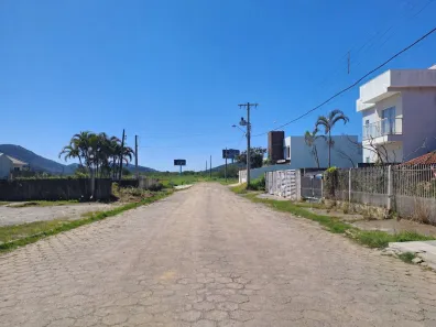 Lote/Terreno à venda, 360m² no Carianos, Florianópolis