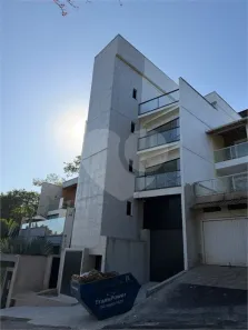 Apartamento com 3 Quartos à venda, 78m² no Jardim Amália, Volta Redonda