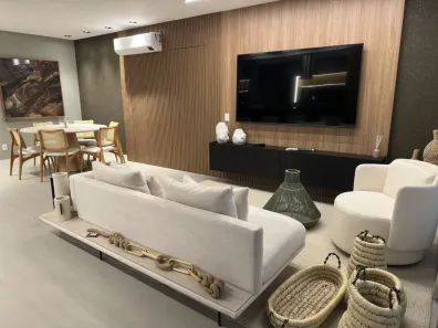 Apartamento com 4 Quartos à venda, 211m² no Jurerê, Florianópolis