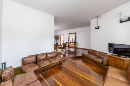 Casa com 4 Quartos à venda, 280m² no Jardim Marajoara, São Paulo