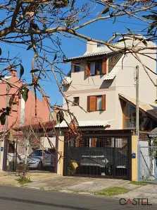Casa com 3 Quartos à venda, 182m² no Espírito Santo, Porto Alegre