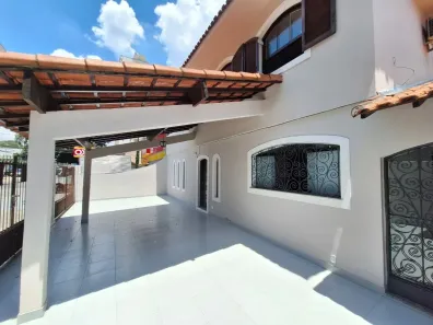 Sobrado com 3 Quartos para alugar, 250m² no Vila Butantã, São Paulo