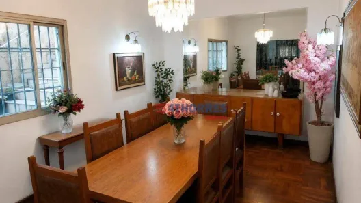 Sobrado com 2 Quartos à venda, 250m² no Jardim Londrina, São Paulo