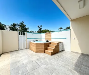 Casa de Condomínio com 2 Quartos à venda, 100m² no Granja dos Cavaleiros, Macaé