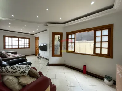Sobrado com 4 Quartos à venda, 250m² no Parada Inglesa, São Paulo