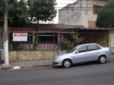 Casa com 3 Quartos para alugar, 220m² no Vila Campesina, Osasco