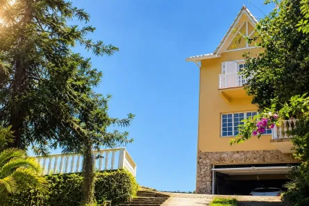 Casa com 4 Quartos à venda, 351m² no Retiro, Petrópolis