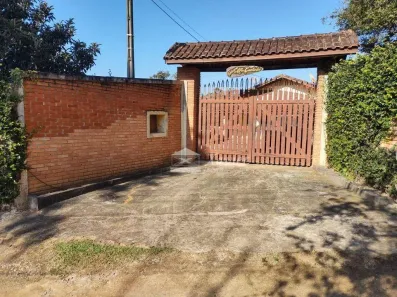 Fazenda/Sítio com 4 Quartos à venda, 400m² no Tavares Feital, Ibiúna