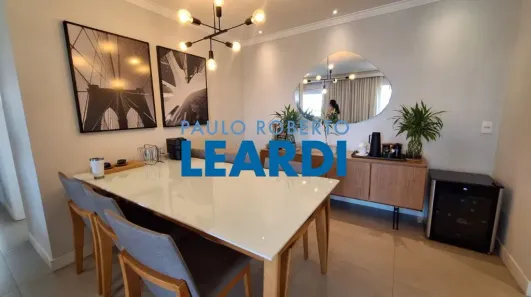 Apartamento com 2 Quartos à venda, 87m² no Vila Anastácio, São Paulo