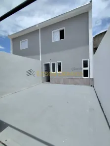 Sobrado com 3 Quartos à venda, 100m² no Loteamento Residencial e Comercial Araguaia, Pindamonhangaba
