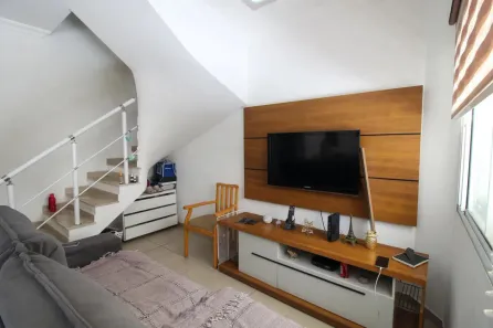 Casa de Condomínio com 2 Quartos à venda, 140m² no Jardim Sarah, São Paulo