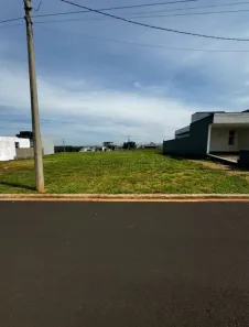 Lote/Terreno à venda, 250m² no Jardim São Camilo II, Araraquara